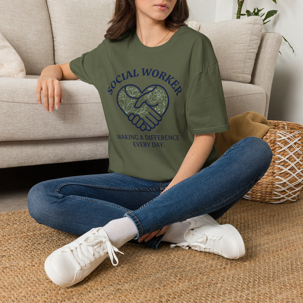 Social Worker Making A Difference Every Day T-Shirt